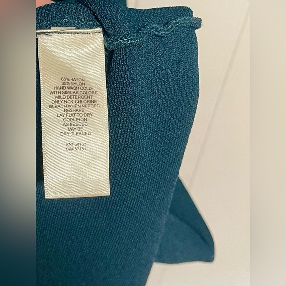 Eliza J Crew Neck Fit & Flare Sweater Midi Dress Sz Large - Picture 4 of 7